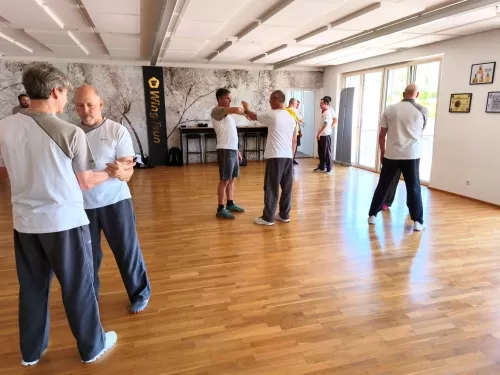 Gemütliche Atmosphäre, EWTO
